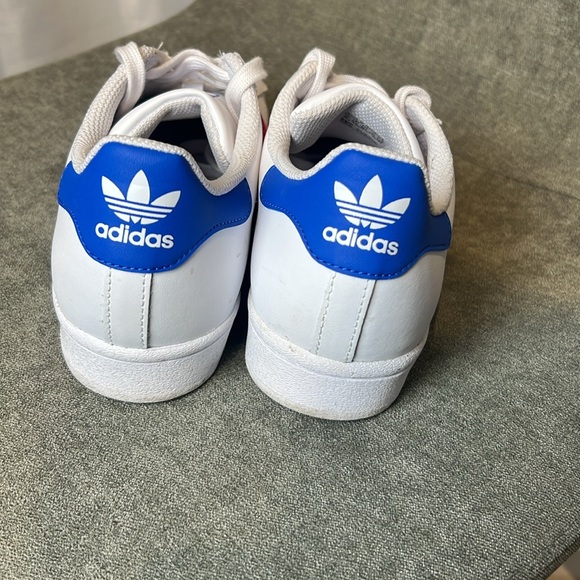 Adidas Superstar Men’s Size 6 - Picture 4 of 7